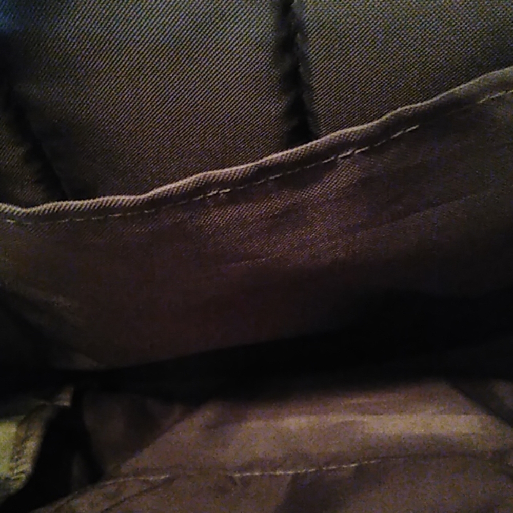 Backpack - Picture 4 of 4